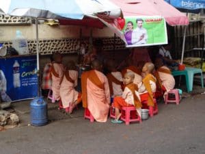 Day 01 Yangon - Myanmar rondreizen Around The World Travel